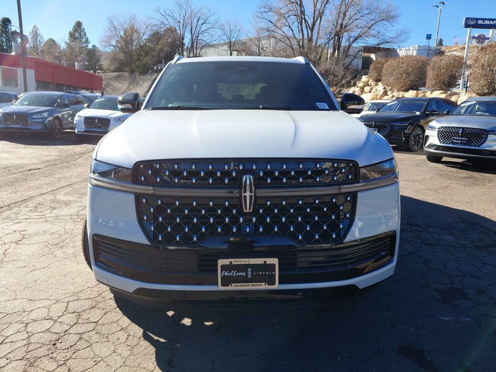 New 2025 Lincoln Navigator Black Label image 2