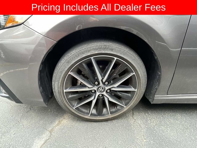 Used 2024 Toyota Camry SE FWD image 7