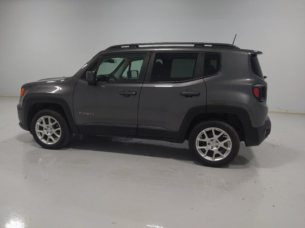 Used 2020 Jeep Renegade Latitude AWD/4WD image 3