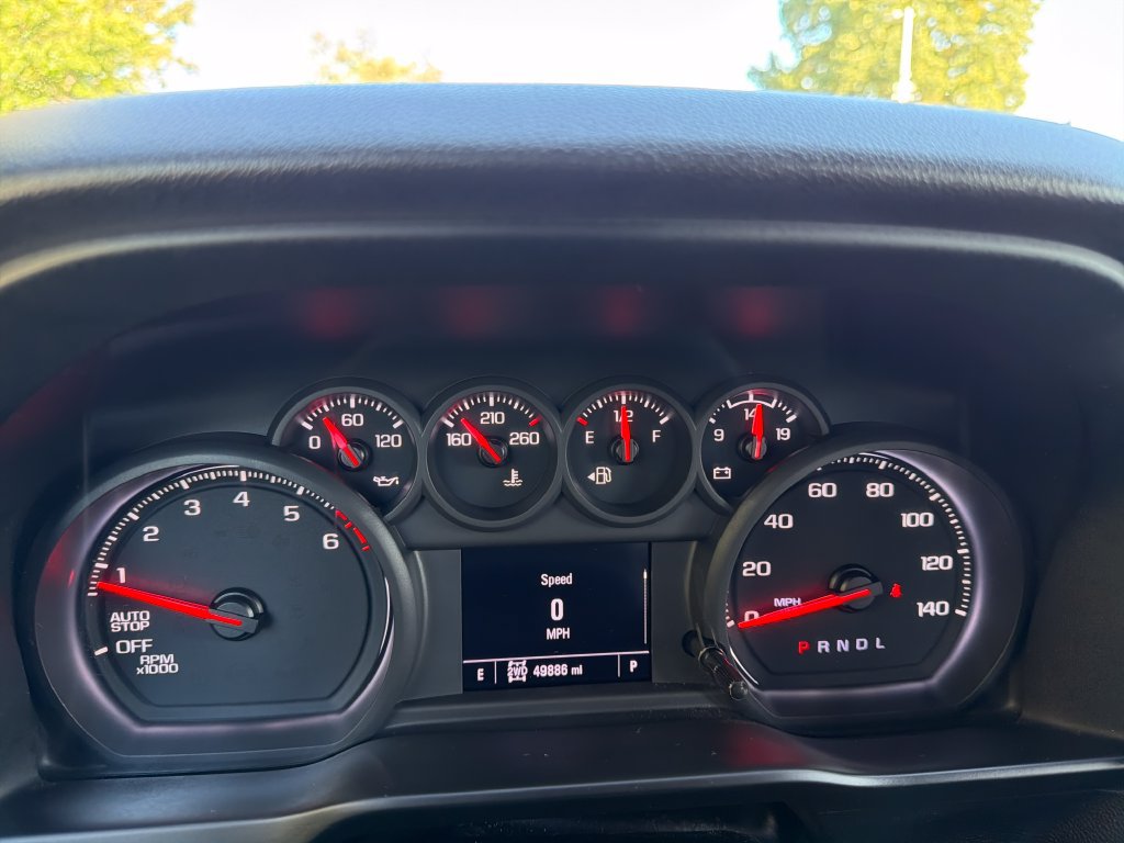 Used 2022 Chevrolet Silverado 1500 Custom w/ LPO, Dark Essentials Package AWD/4WD image 19