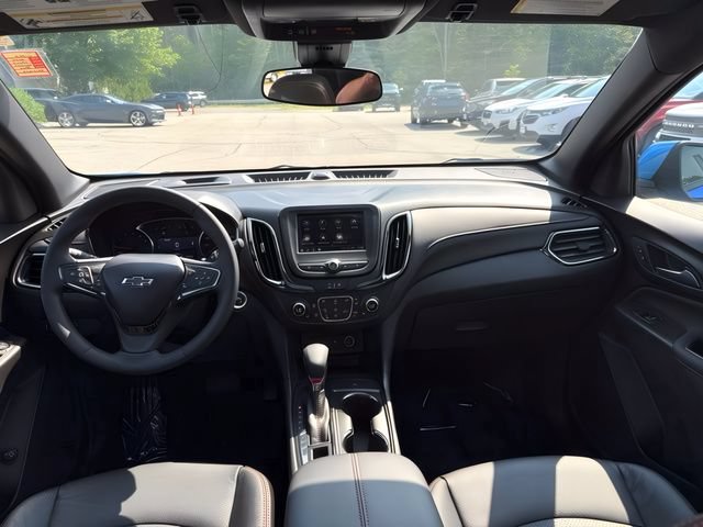 Used 2024 Chevrolet Equinox RS AWD/4WD image 25