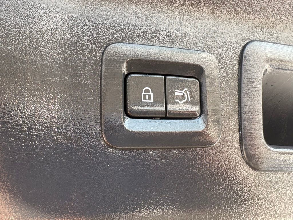 Used 2024 MAZDA CX-90 3.3 Turbo w/ Premium Package image 17