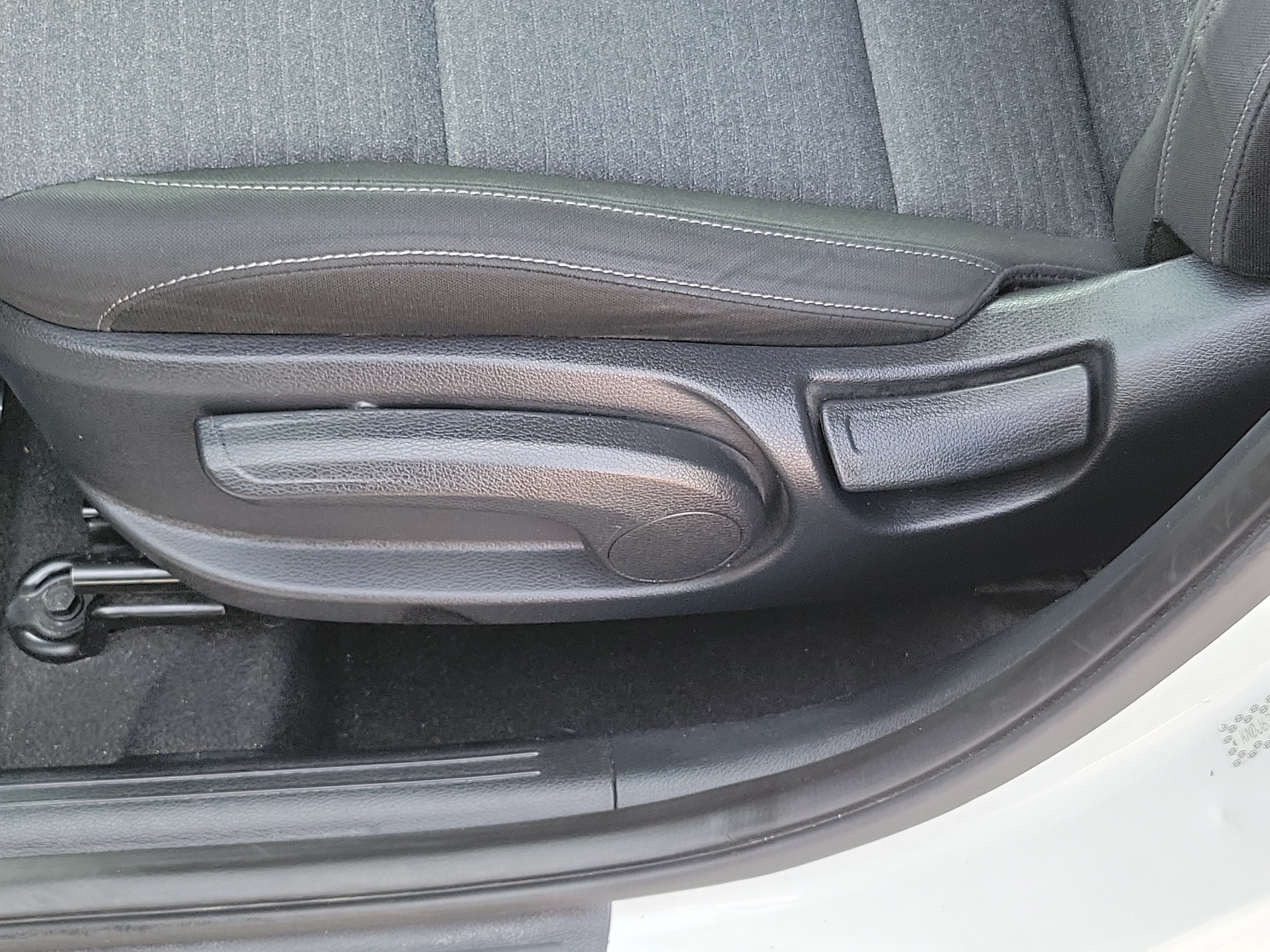 Used 2020 Kia Soul GT-Line FWD image 21