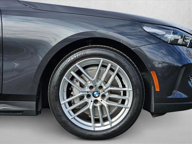 Certified 2024 BMW 530i w/ Convenience Package image 24