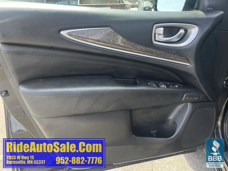 Used 2013 INFINITI JX35 AWD w/ Premium Pkg image 9