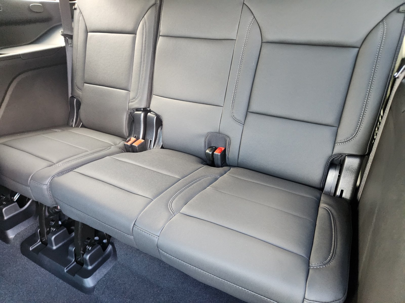 New 2027 Chevrolet Tahoe LT w/ Comfort Package RWD image 26