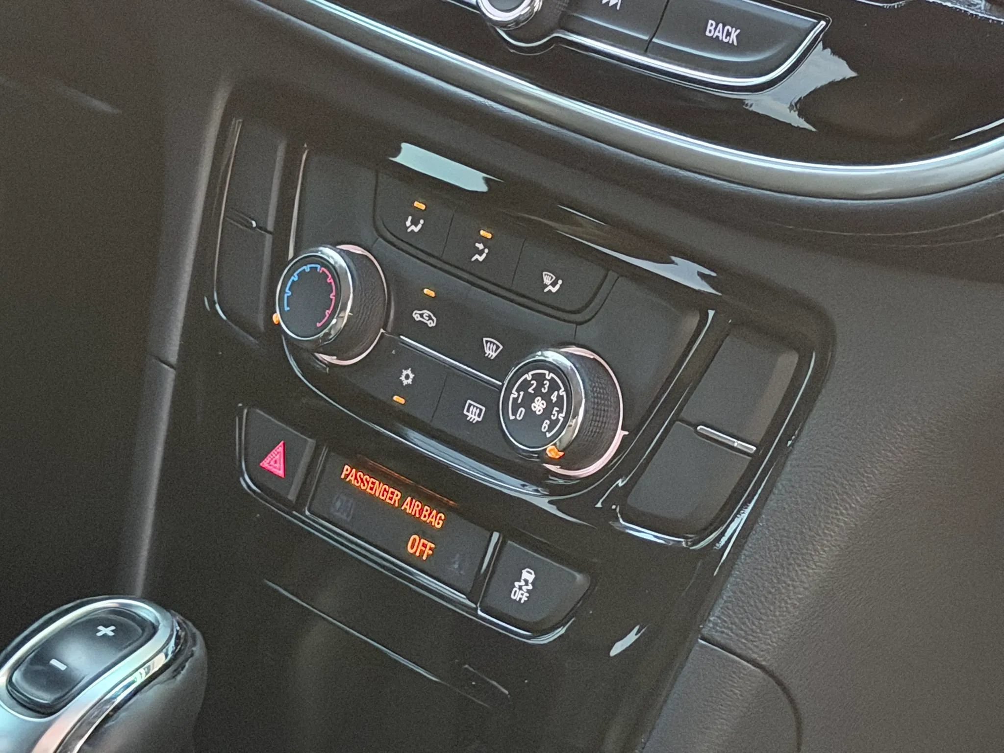 Used 2019 Buick Encore Preferred AWD/4WD image 45