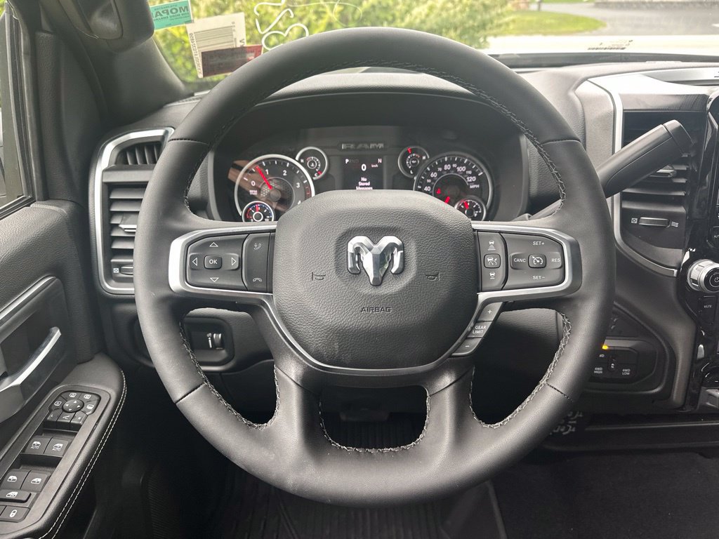 New 2026 RAM 3500 Big Horn AWD/4WD image 15