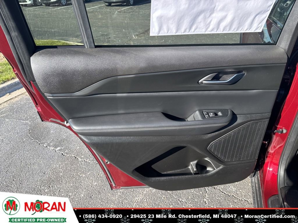 Used 2023 Jeep Grand Cherokee L Altitude image 25