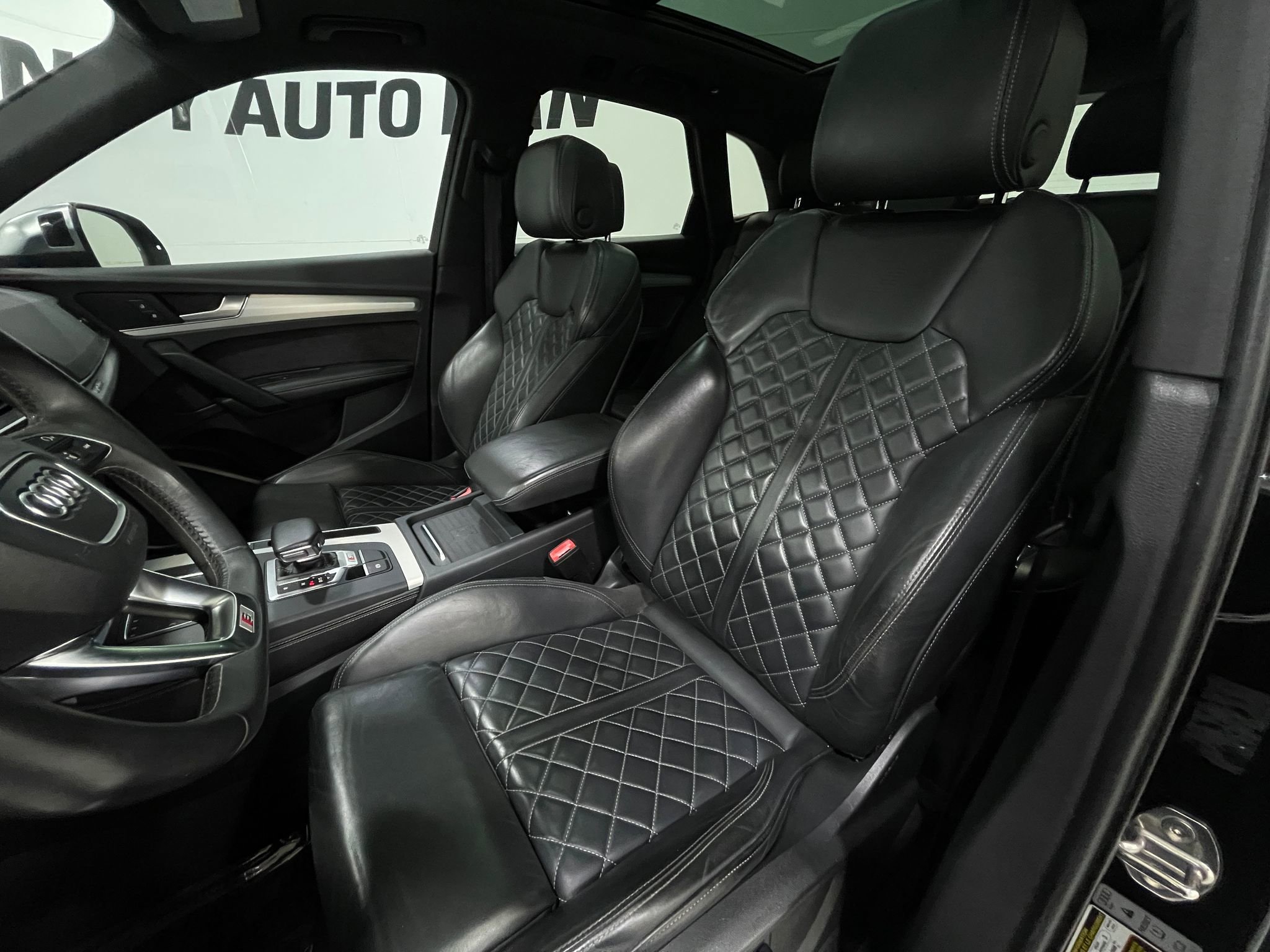 Used 2019 Audi SQ5 Premium Plus AWD/4WD image 14