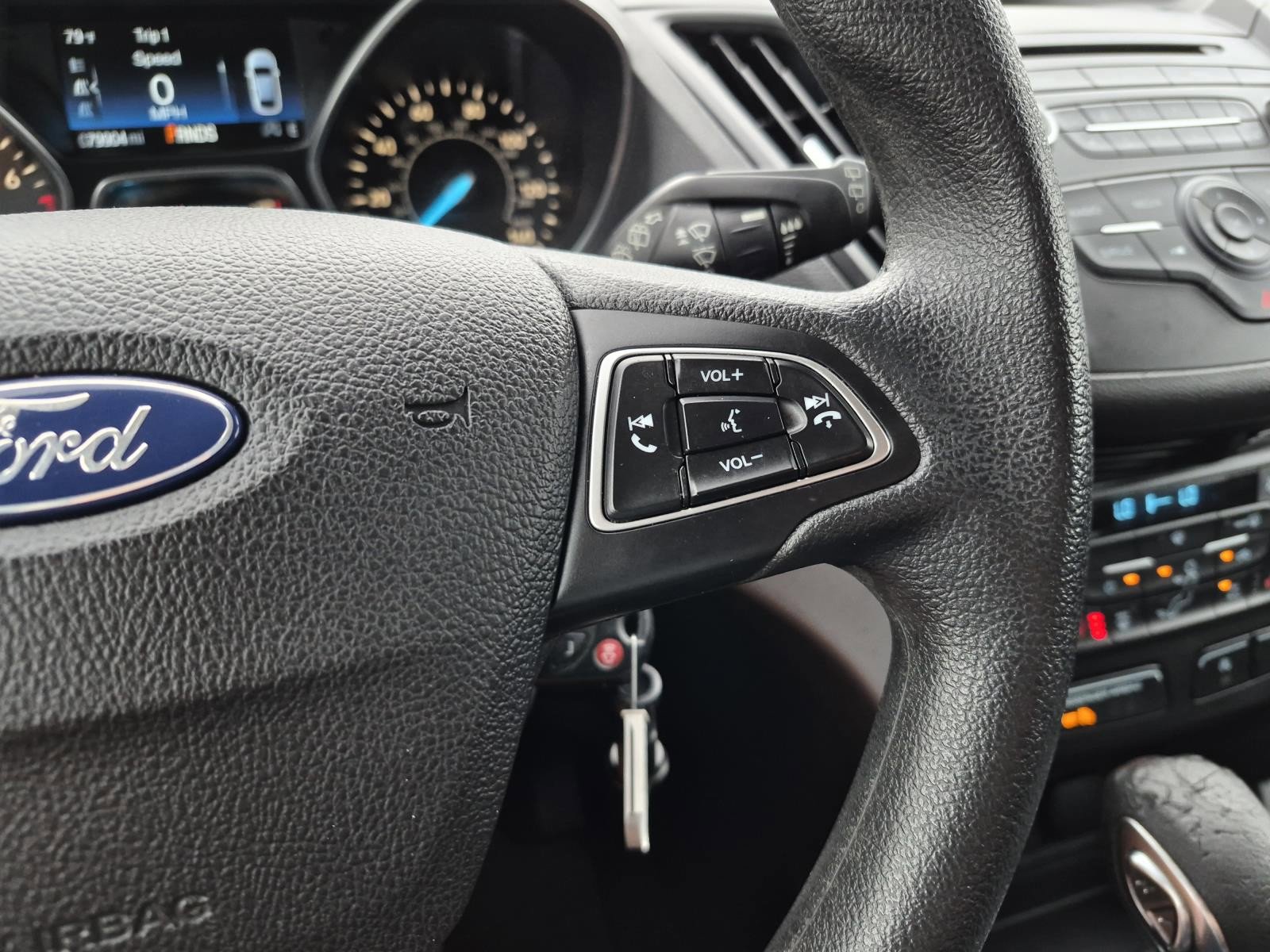 Used 2018 Ford Escape SE FWD image 19