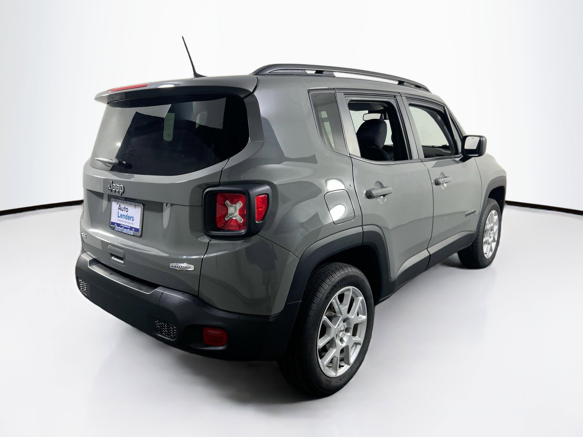 Used 2022 Jeep Renegade Latitude w/ Convenience Group image 5