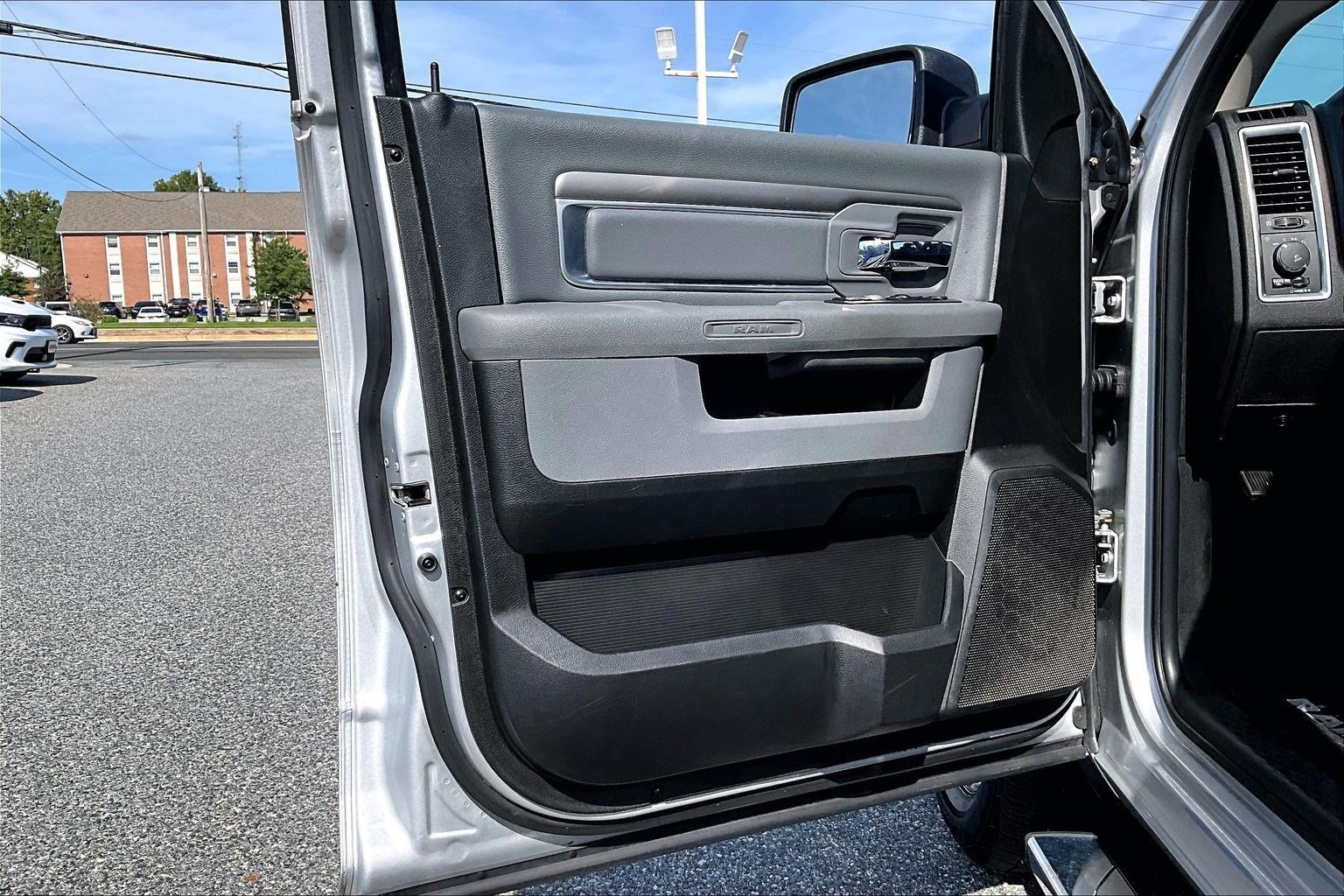 Used 2019 RAM 1500 Lone Star RWD image 19