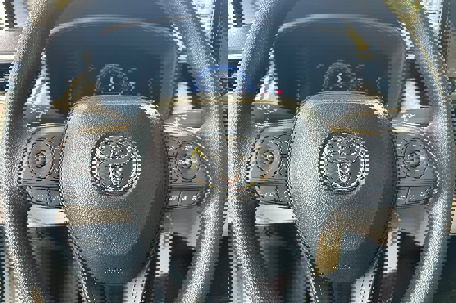 New 2026 Toyota Corolla Cross L image 26