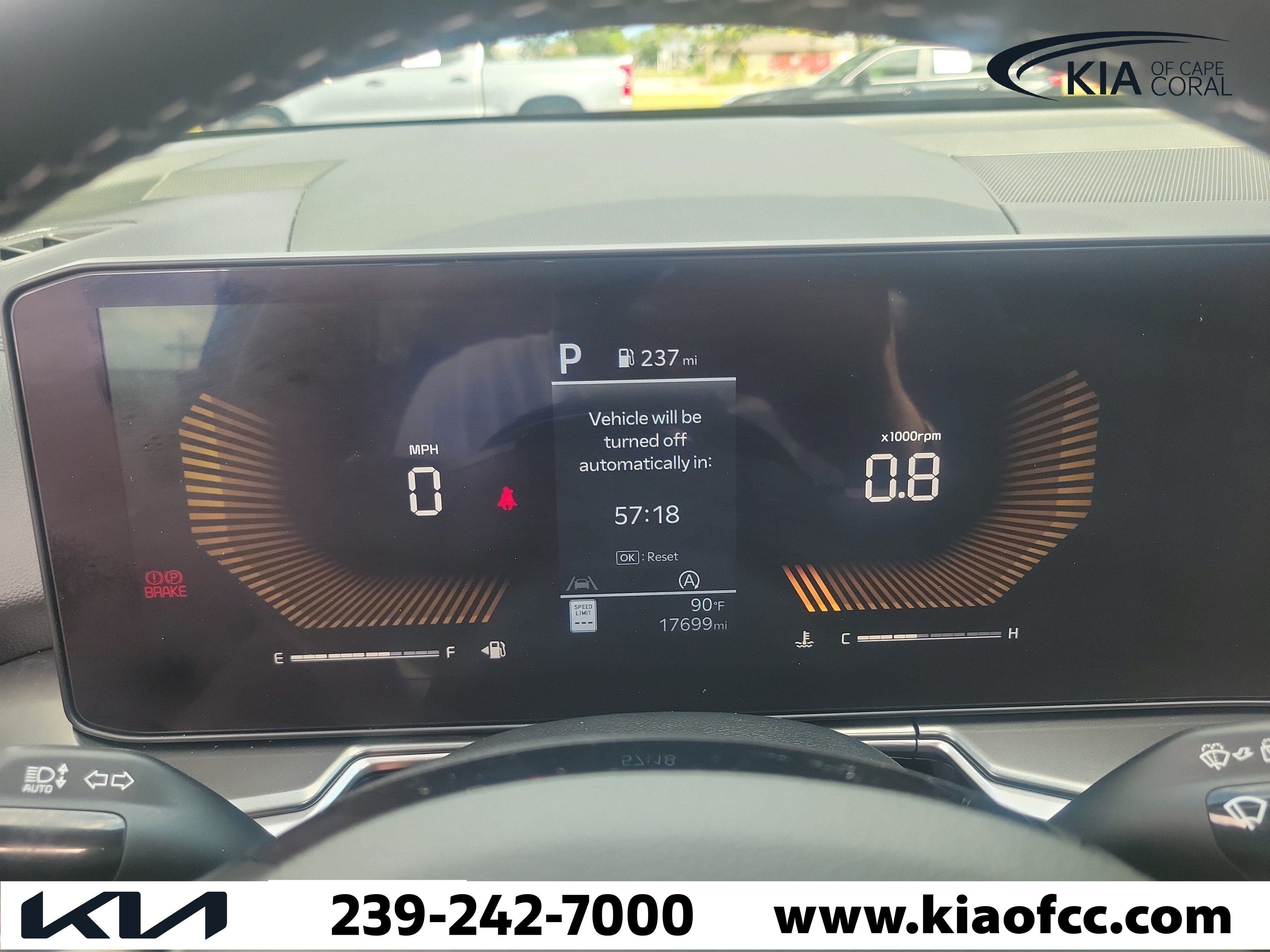 Certified 2025 Kia Sorento S w/ Panoramic Sunroof Package FWD image 28