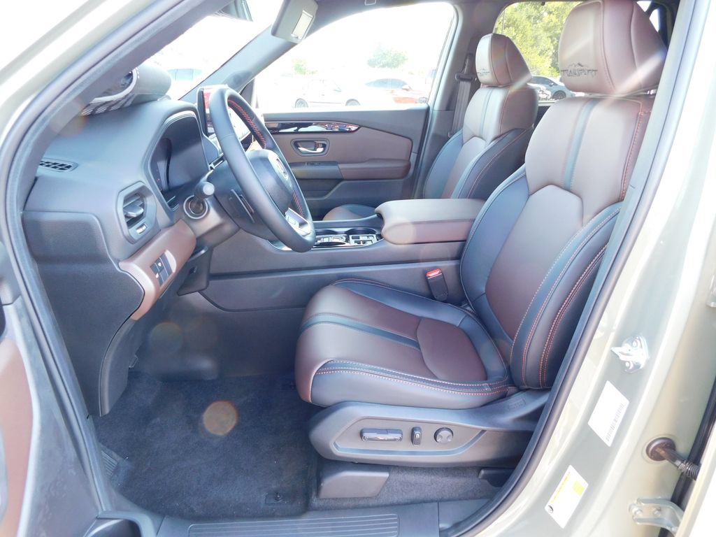 New 2026 Honda Pilot TrailSport image 15