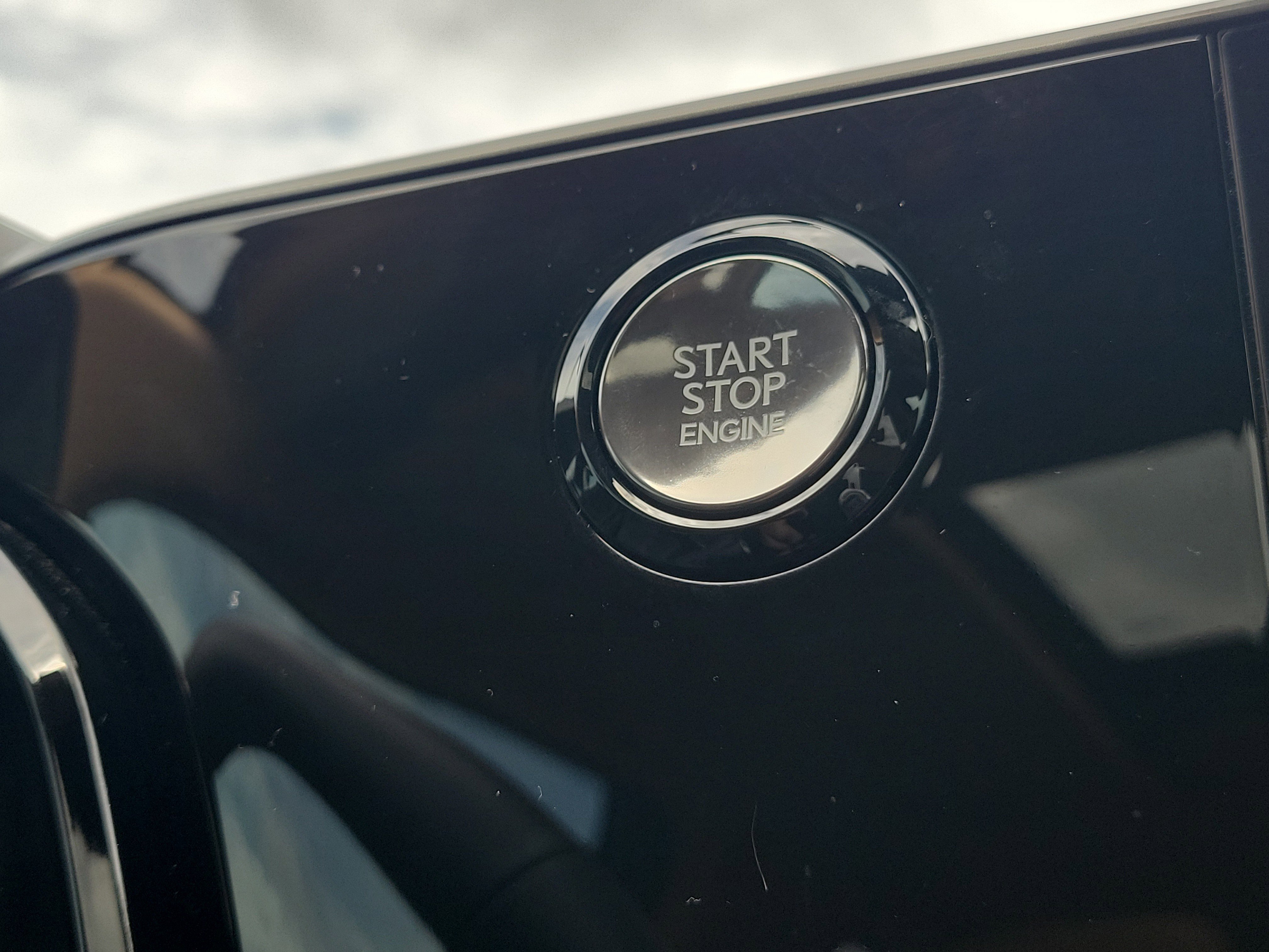 Certified 2025 Lexus NX 250 FWD w/ Accessory Package (K3) image 30