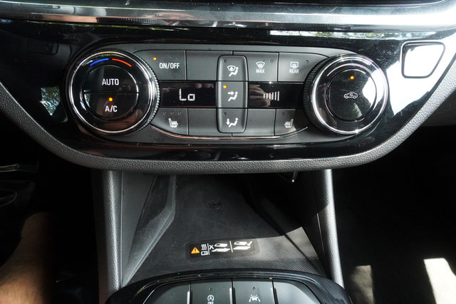 Used 2025 Buick Envista Sport Touring w/ Convenience I Package FWD image 15