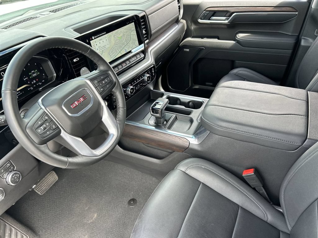 Used 2026 GMC Sierra 1500 SLT w/ SLT Premium Plus Package AWD/4WD image 10
