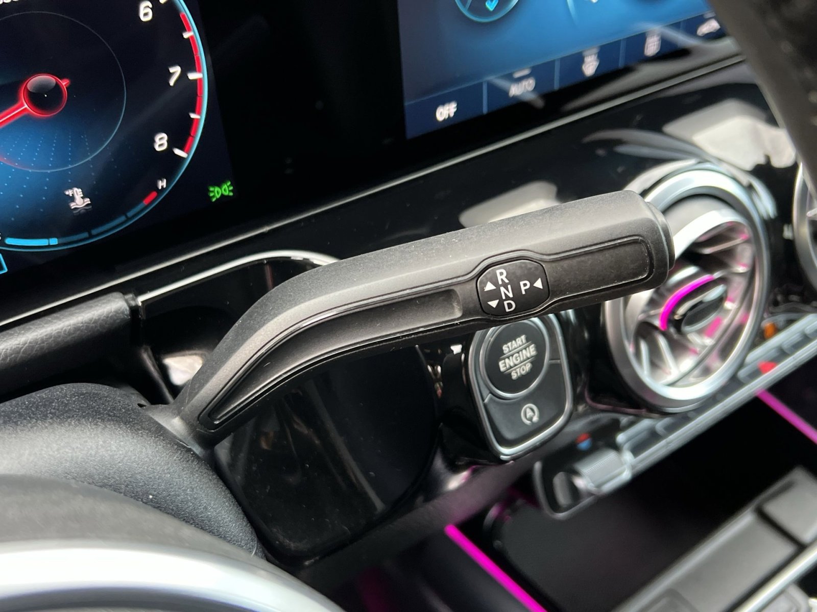 Certified 2022 Mercedes-Benz GLA 250 4MATIC image 20