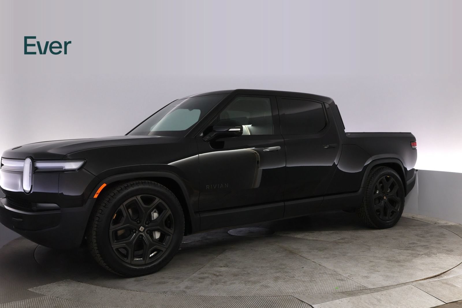 Used 2026 Rivian R1T Adventure AWD/4WD image 18