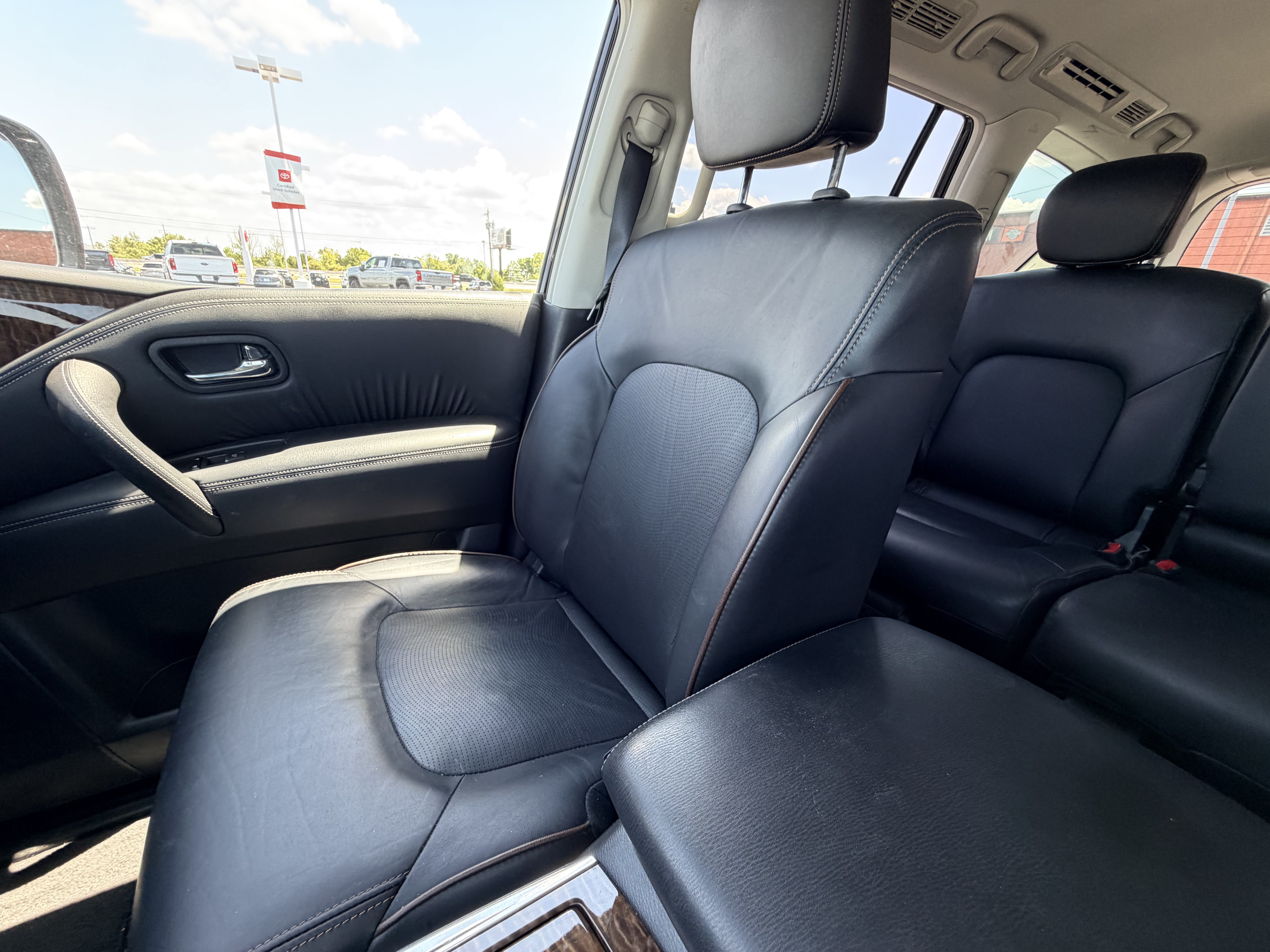 Used 2017 Nissan Armada SL AWD/4WD image 21