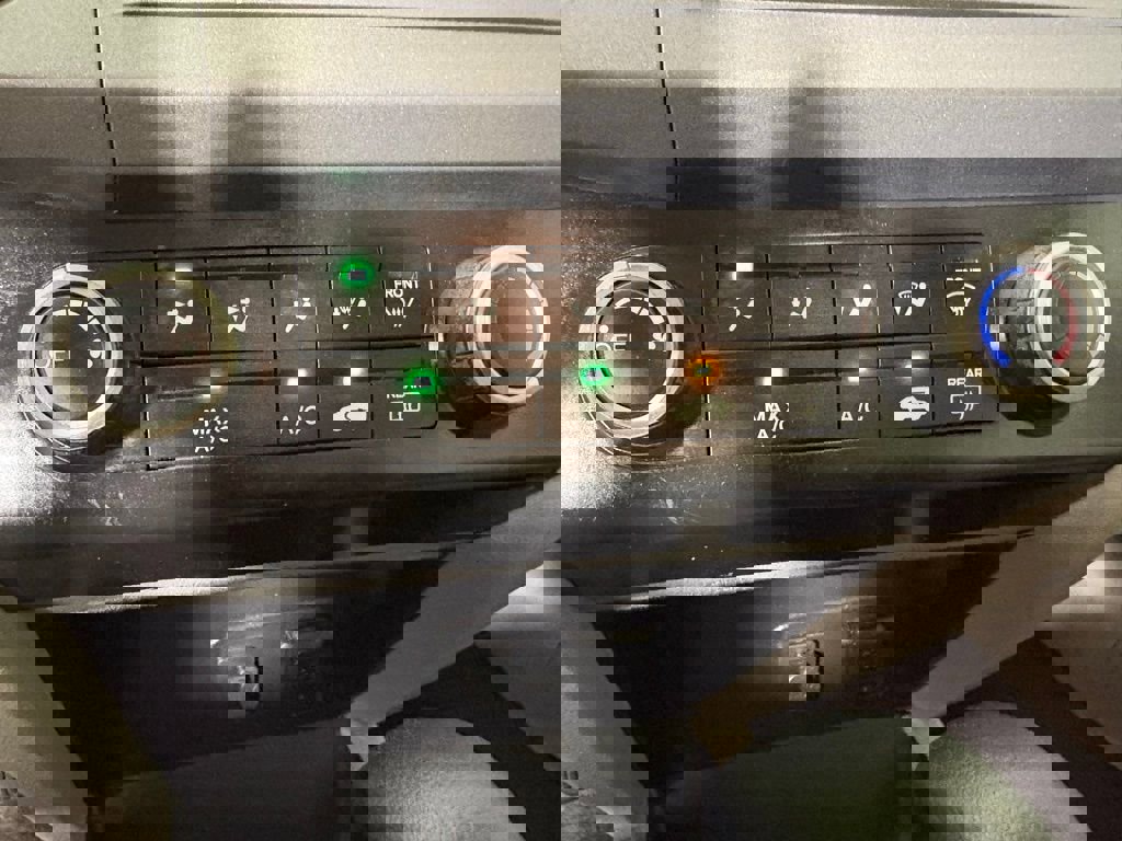 Used 2012 Honda Civic LX image 27