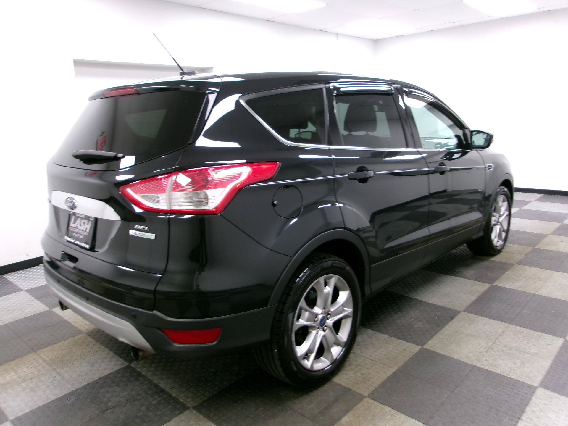 Used 2013 Ford Escape SEL FWD image 13