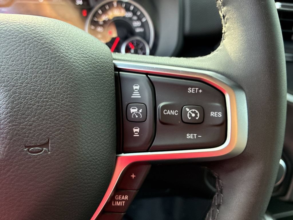 New 2027 RAM 1500 Big Horn AWD/4WD image 17