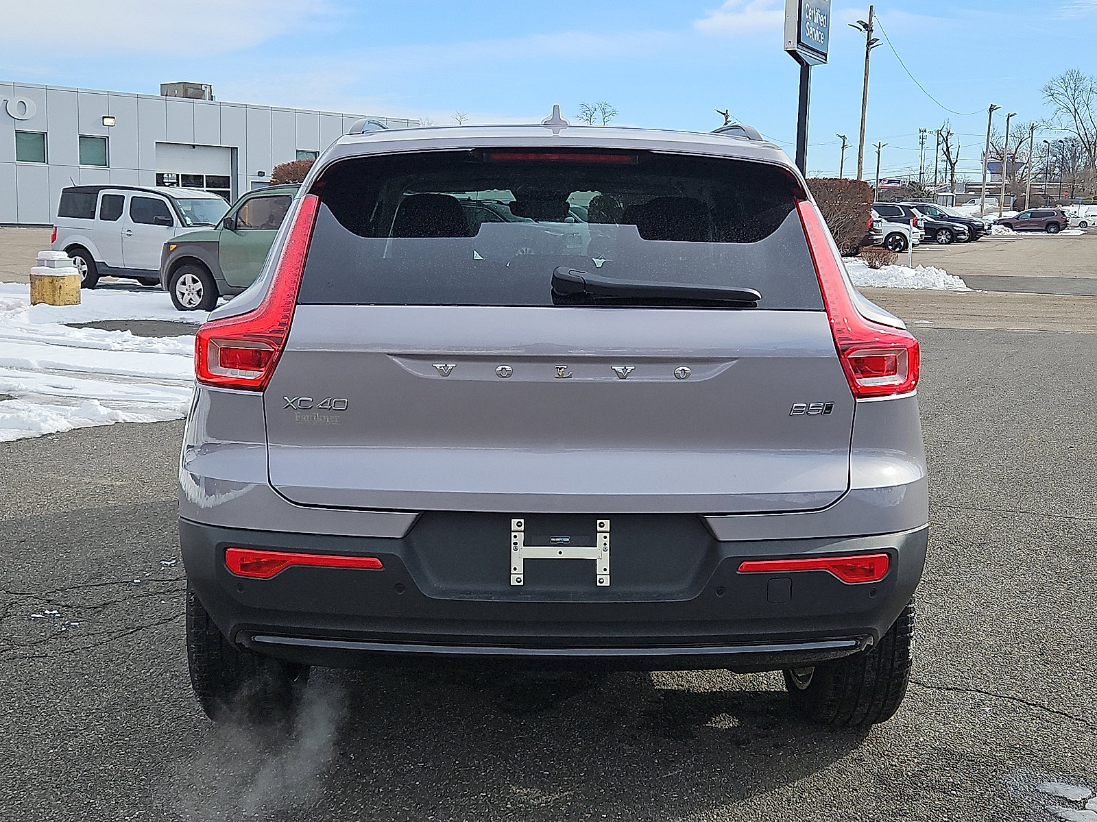 New 2026 Volvo XC40 B5 Ultra w/ Protection Package Premier AWD/4WD image 5