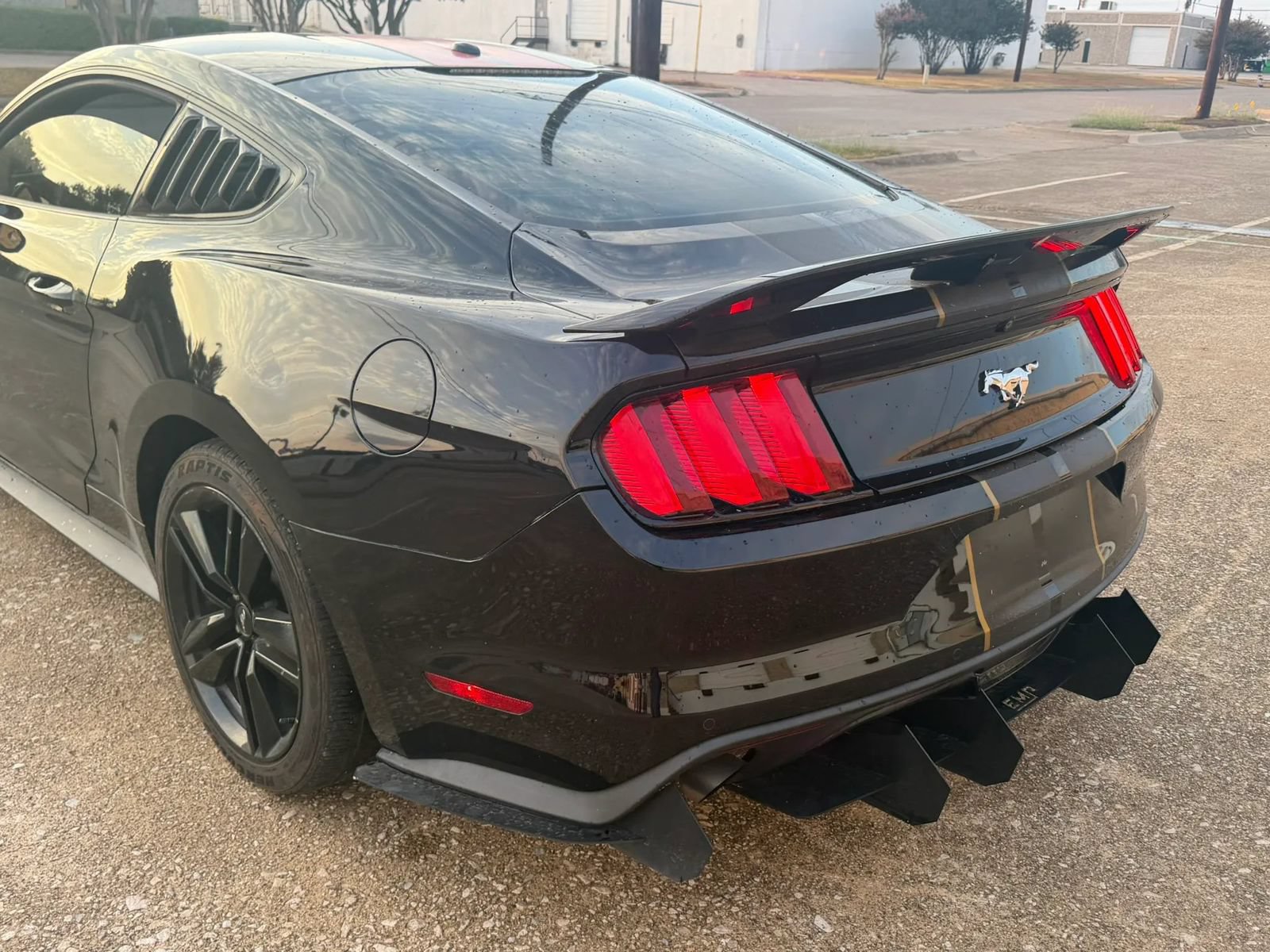 Used 2016 Ford Mustang Premium w/ Ecoboost Performance Package RWD image 8