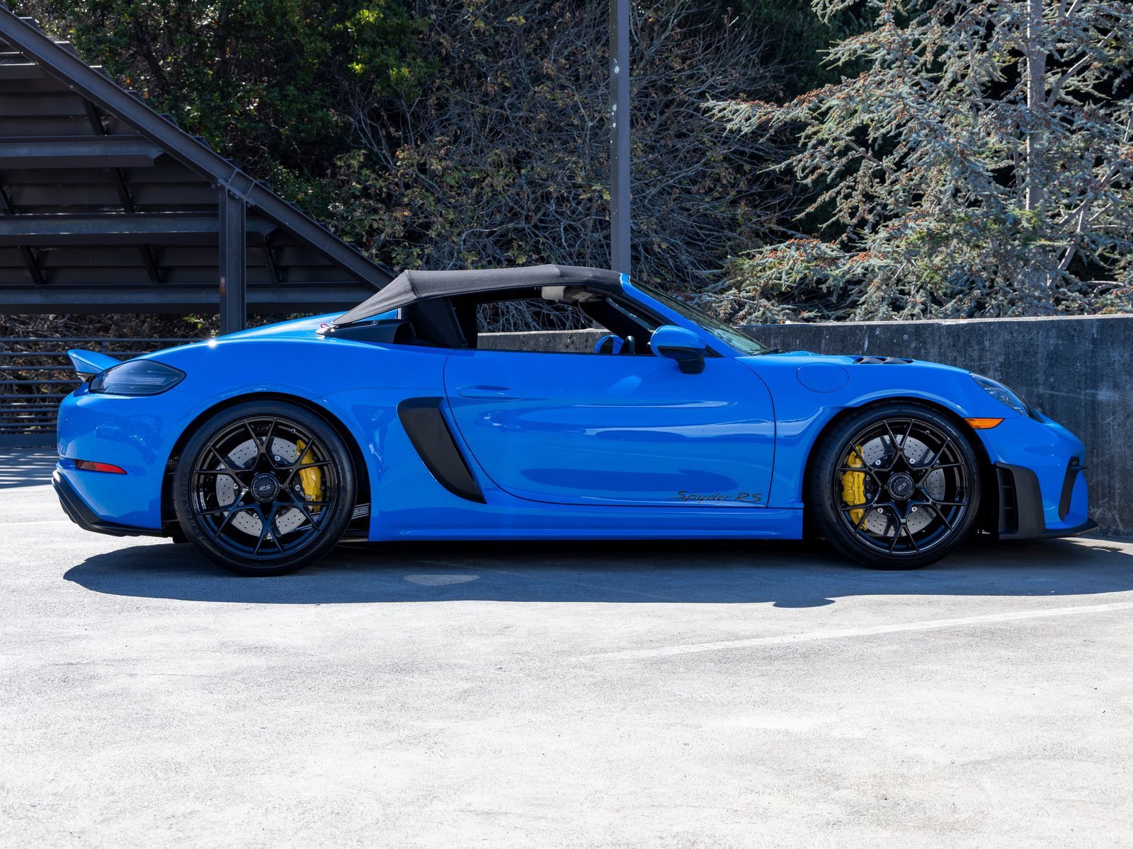 Certified 2024 Porsche 718 Boxster Spyder RS w/ Light Design Package image 14