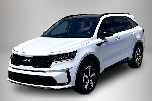 Used 2023 Kia Sorento S w/ Panoramic Sunroof Package FWD image 2