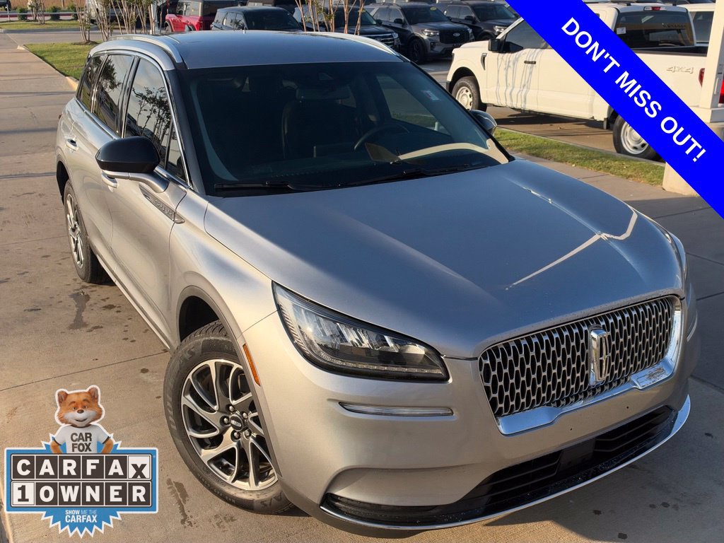 Used 2022 Lincoln Corsair FWD w/ Equipment Group 101A image 2