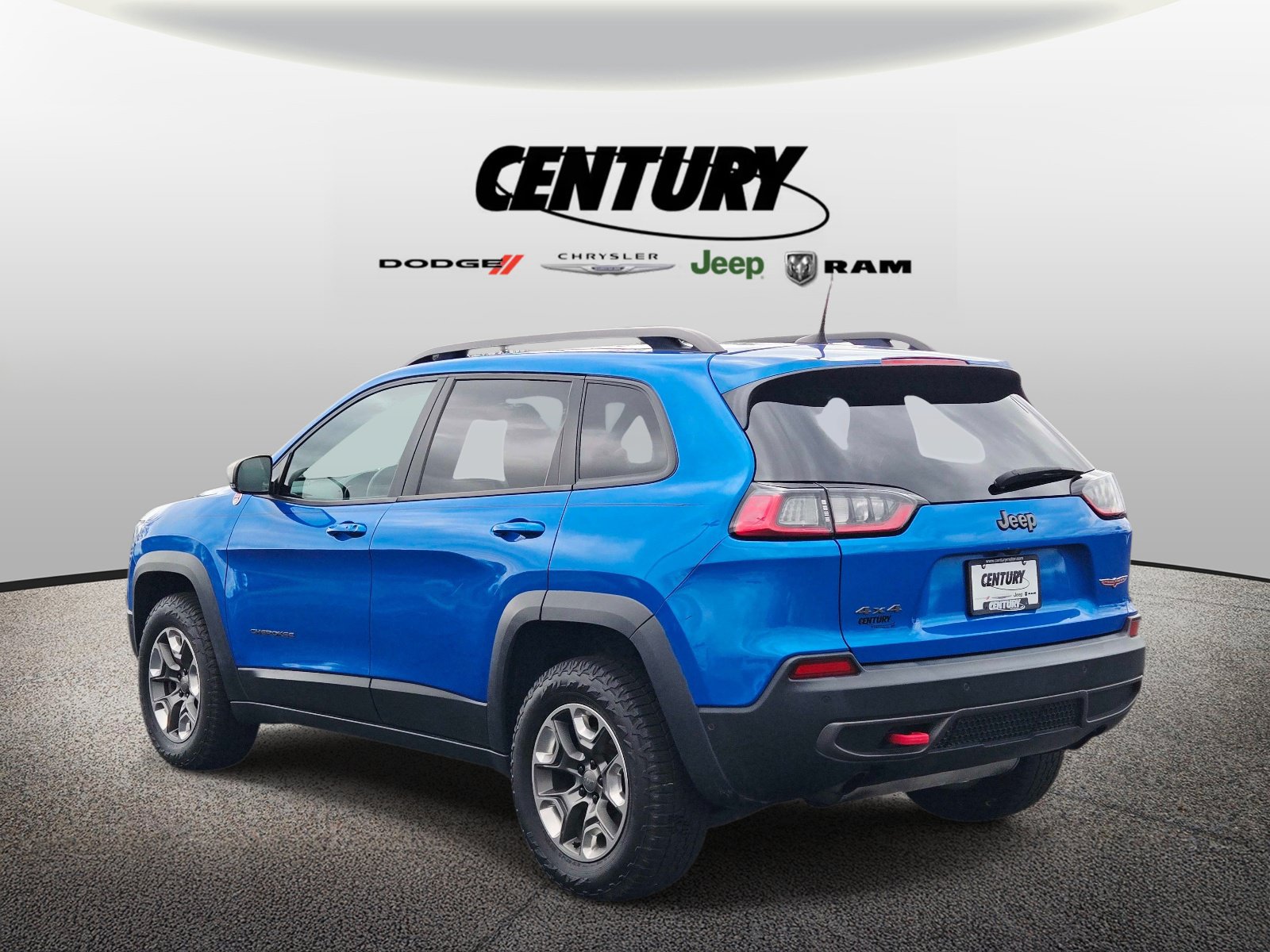 Used 2019 Jeep Cherokee Trailhawk AWD/4WD image 6