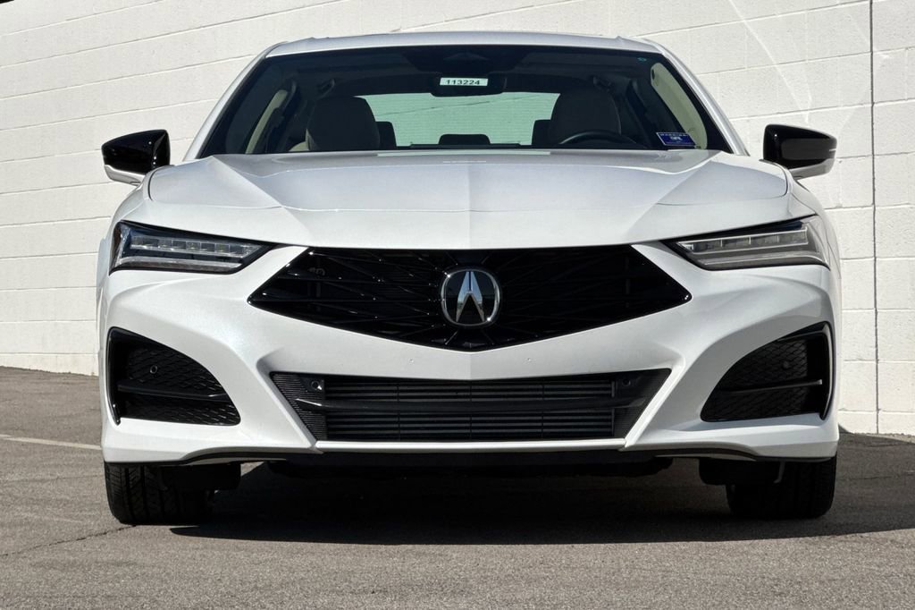 Certified 2025 Acura TLX w/ Technology Package image 12