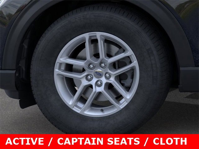 New 2025 Ford Explorer Active image 19