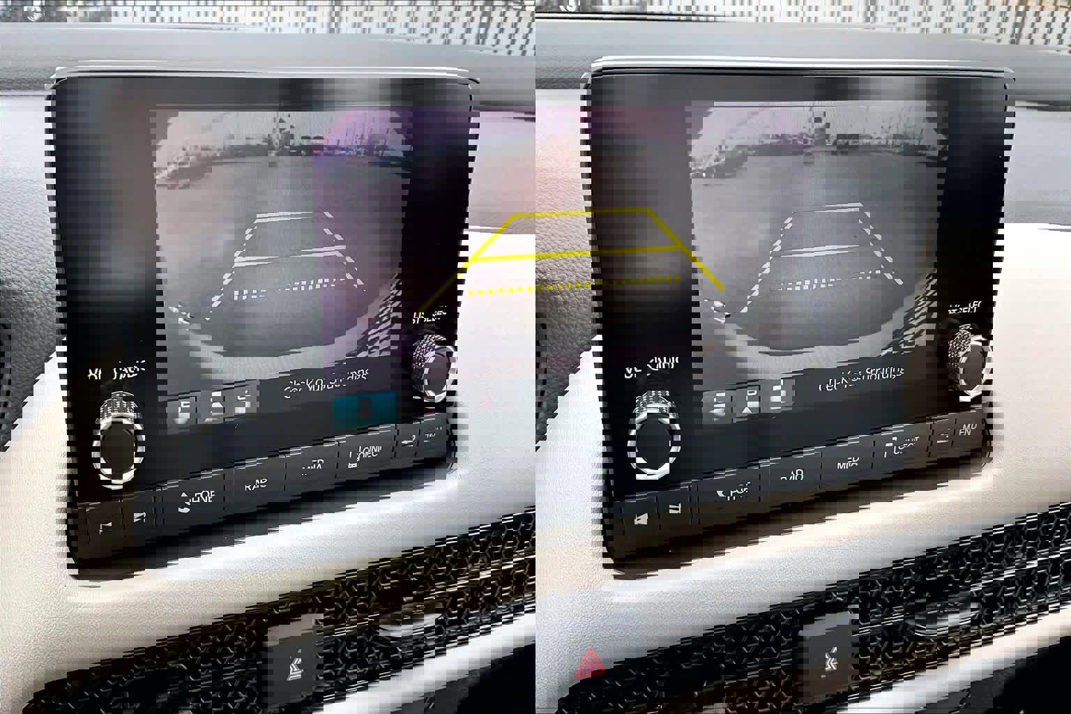 Certified 2025 Honda HR-V LX image 24