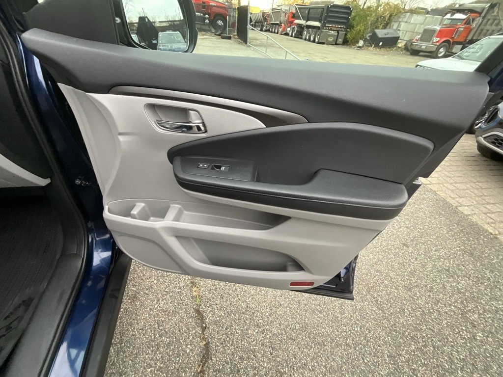 Used 2017 Honda Pilot EX-L image 31