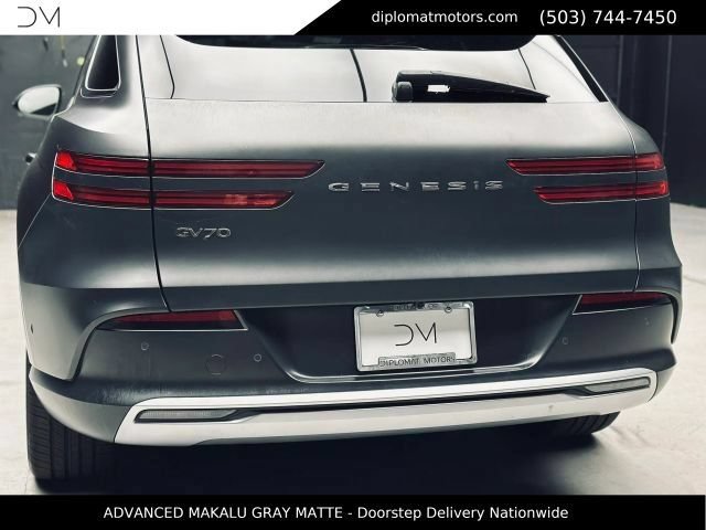 Used 2023 Genesis Electrified GV70 AWD/4WD image 16