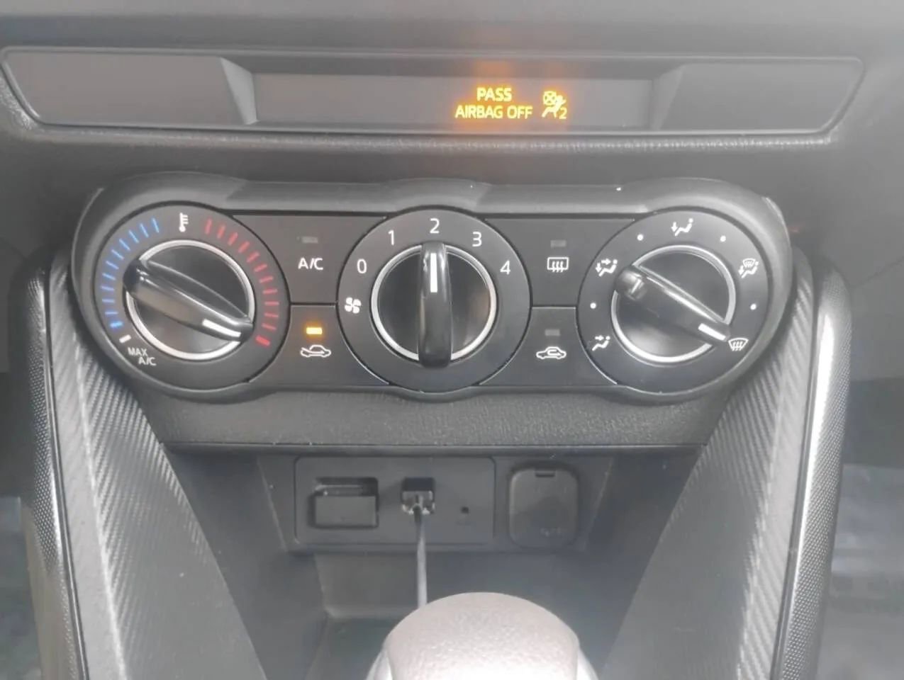 Used 2016 Scion iA image 17