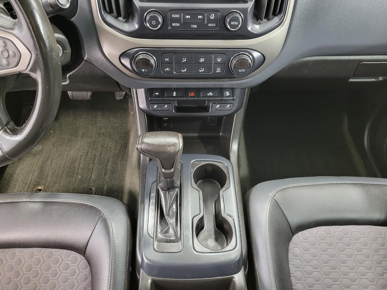 Used 2015 Chevrolet Colorado Z71 image 16