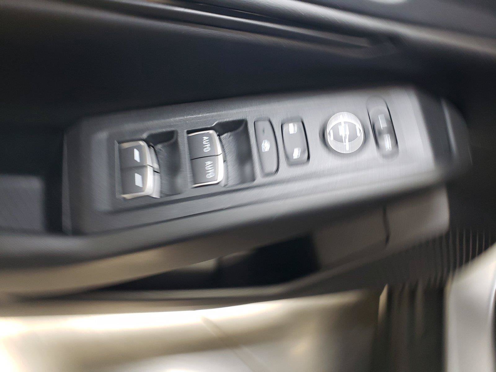 Used 2025 Honda Accord SE image 21