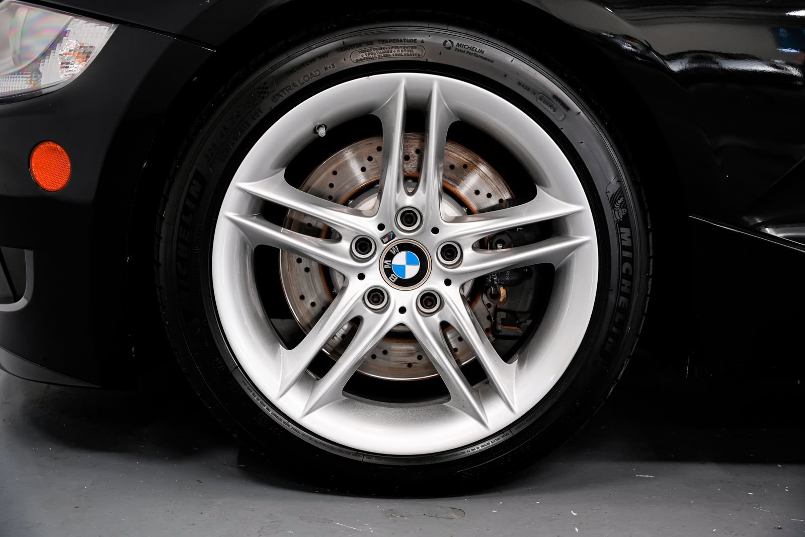 Used 2007 BMW M Roadster RWD image 41