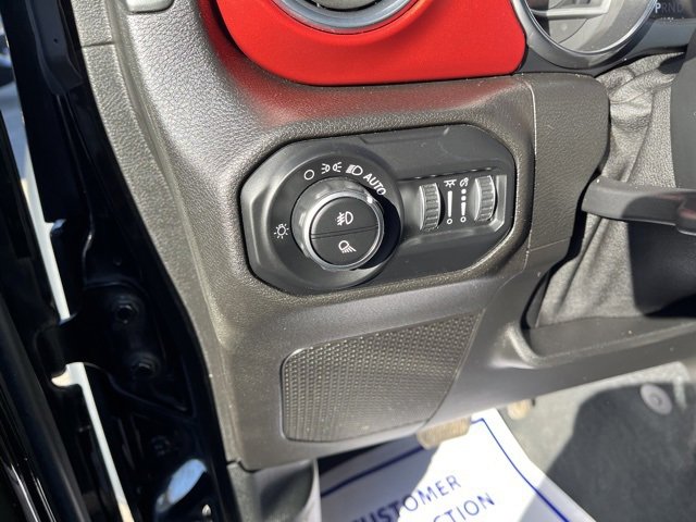 Used 2020 Jeep Gladiator Rubicon image 15