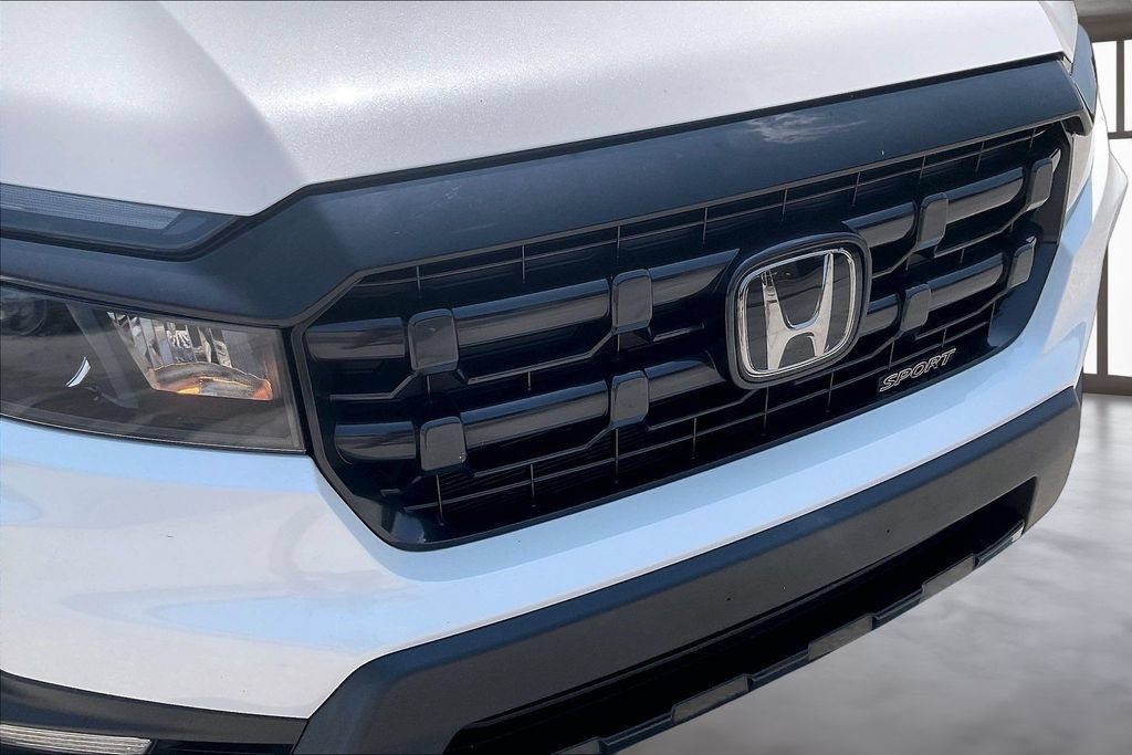 Used 2024 Honda Ridgeline Sport image 31