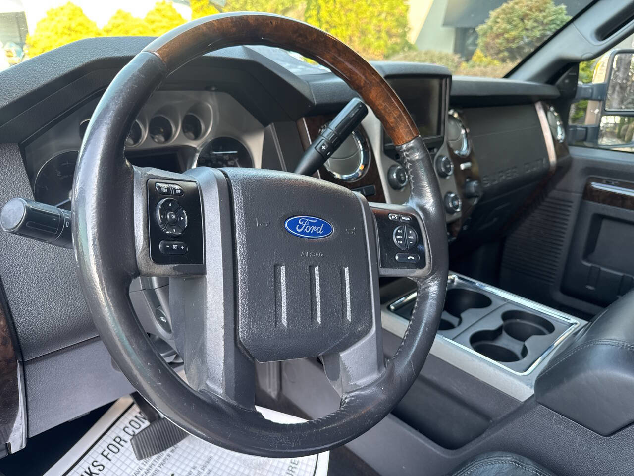 Used 2013 Ford F250 Platinum image 17