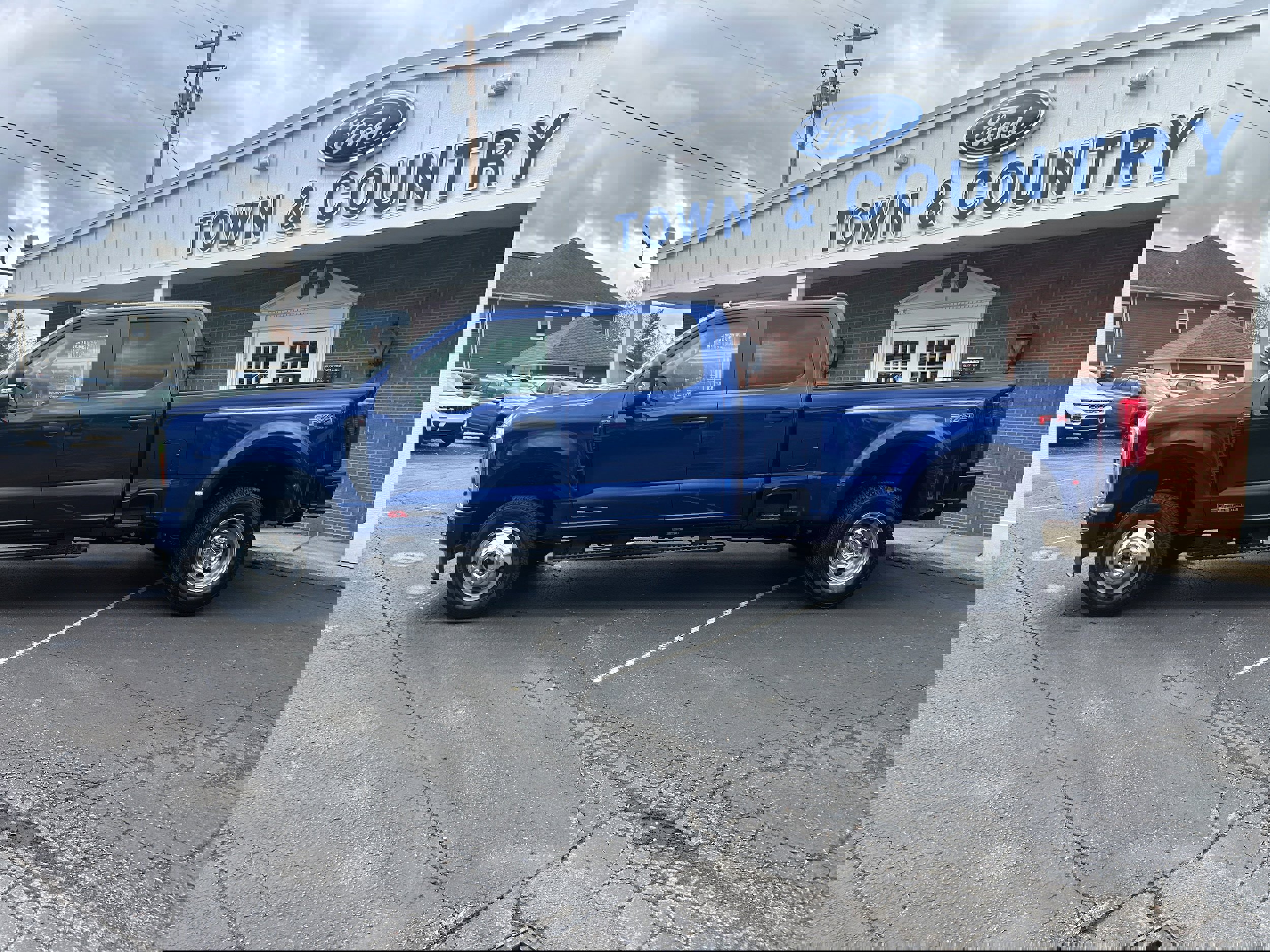 New 2026 Ford F350 XL image 6