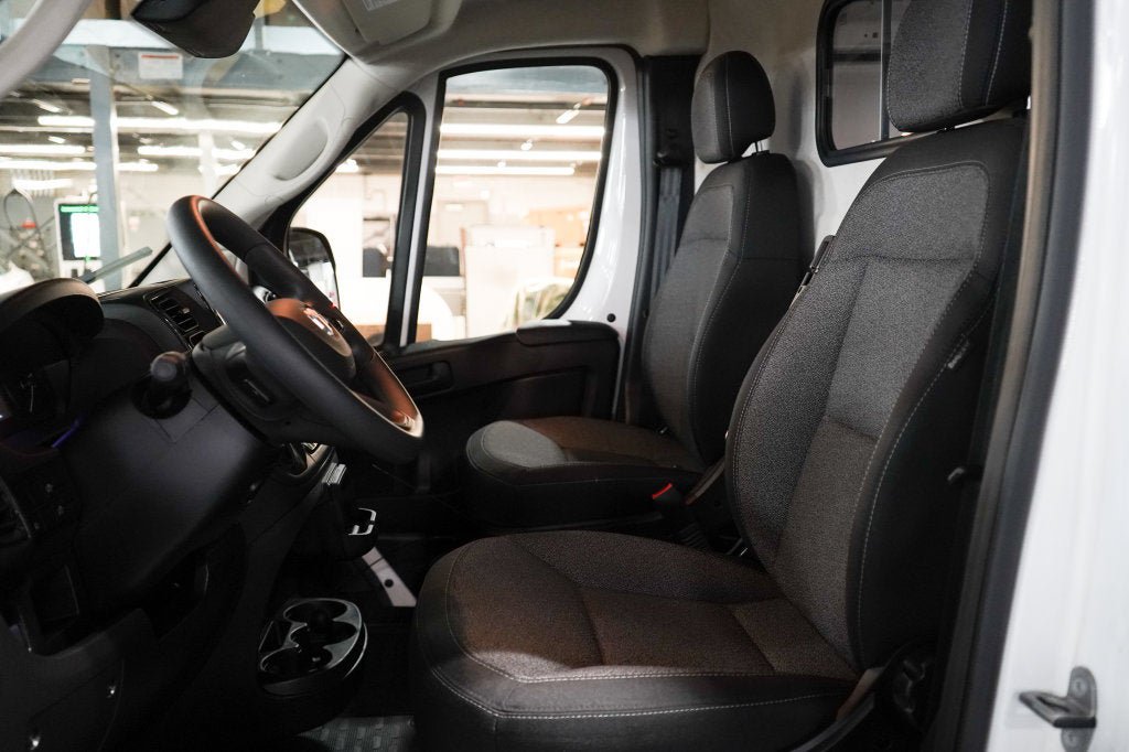 Used 2025 RAM ProMaster 1500 w/ Convenience Group FWD image 8