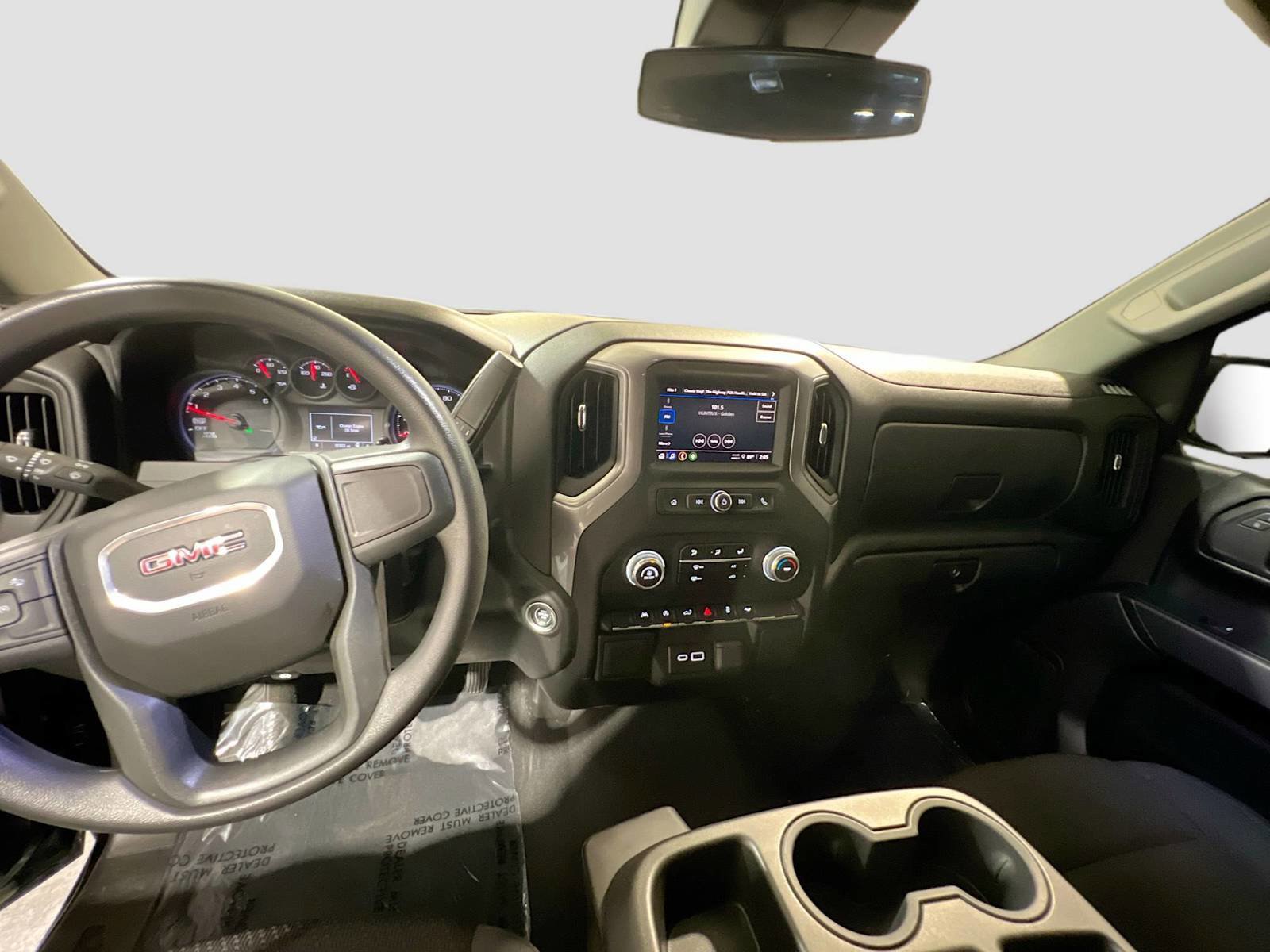 Used 2024 GMC Sierra 1500 Pro w/ Graphite Edition image 4